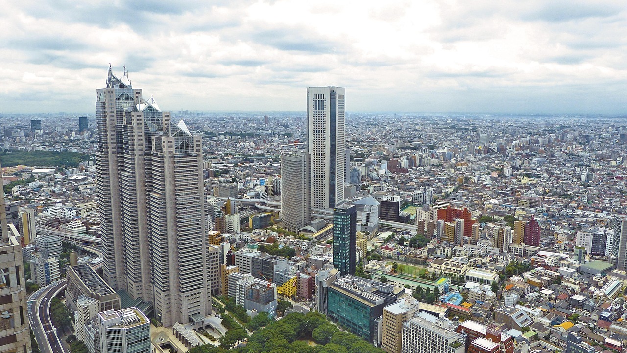 Buildings, city, cityscape — Organic Hemp Seeds: Your Key to Nutrient-Rich Health